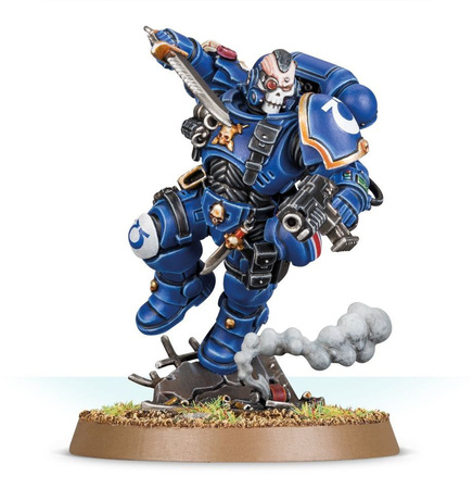 Warhammer 40.000 Space Marines: Lieutenant in Reiver Armour