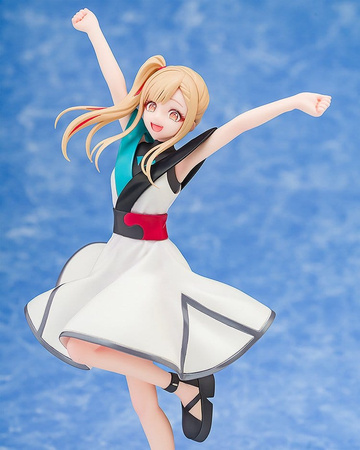 [PRZEDSPRZEDAŻ] Cosmic Princess Kaguya! PVC Figure Kaguya: Collaboration Concert Ver. 17 cm